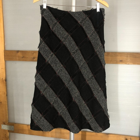 Denver Hayes Diagonal Stripe Patchwork Fringe Midi Dress Black Grey Red Sz 8 - Picture 7 of 15